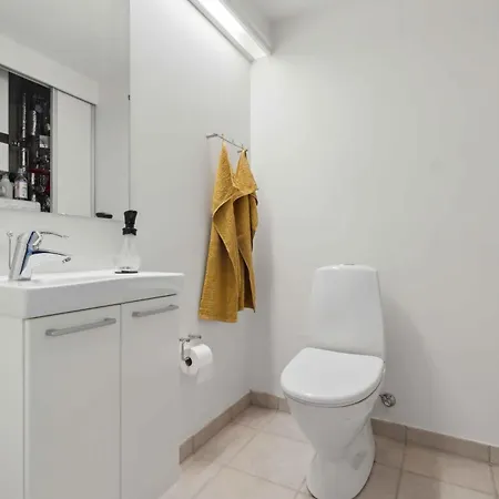 Apartmán Lovely With Harbor View