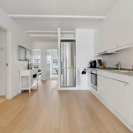 Lovely With Harbor View Appartement *