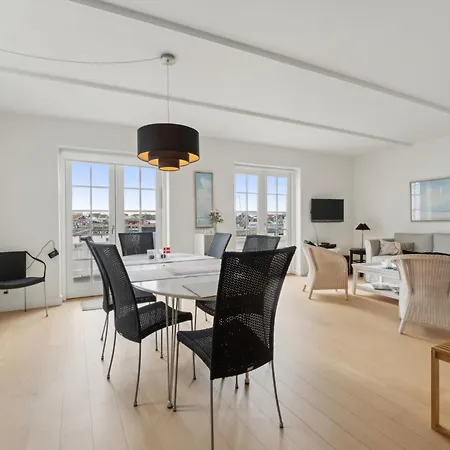 Lejlighed Dejligt Med Udsigt Til Havnen *
