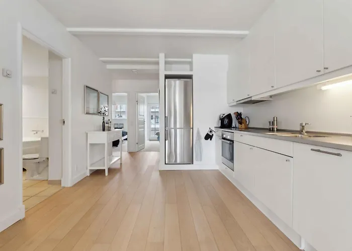 Lovely With Harbor View Appartement *